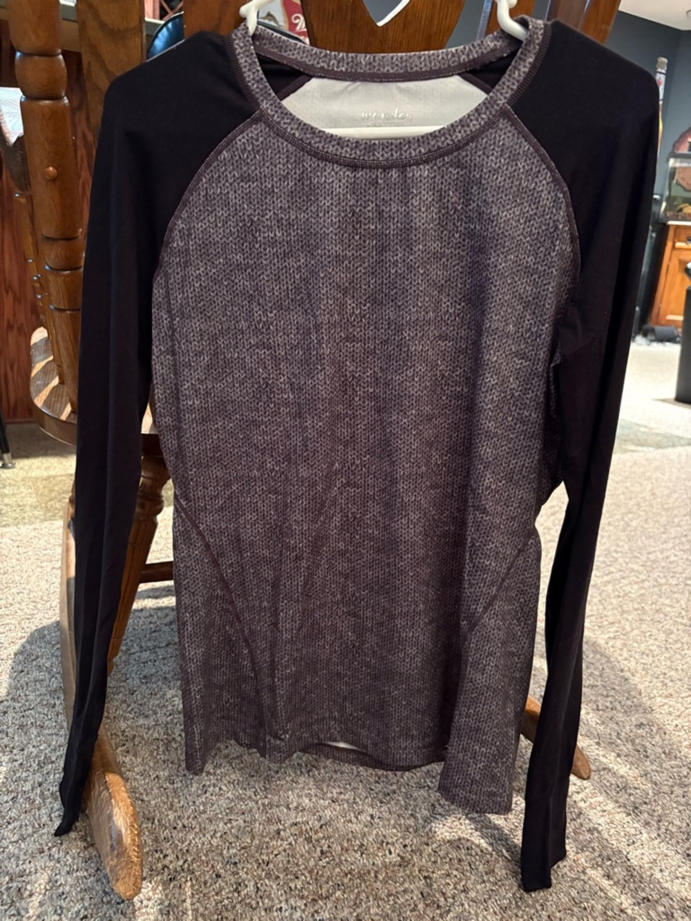 Hot Totties grey spandex long sleeve top
